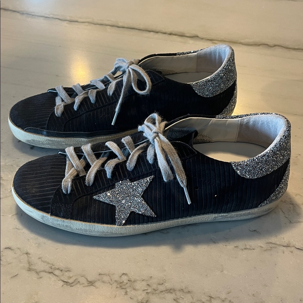 Golden Goose Black Sneakers with Silver Glitter Stars. Size 40 - Picture 3 of 7